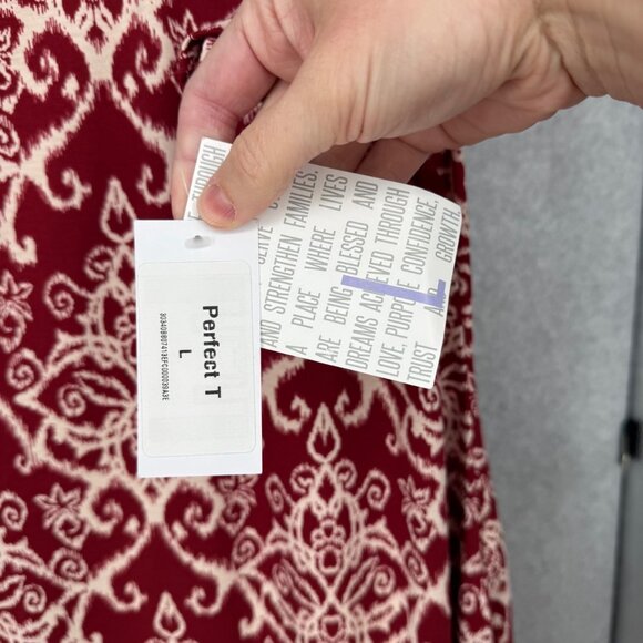 LulaRoe Womens Perfect T Shirt LOT of 2 Size L Floral Geo Print Black Red NEW - Picture 6 of 14